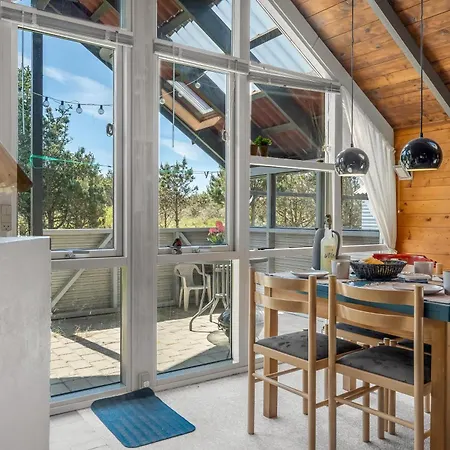 بيت للعطل Cozy With Wood-burning Stove In Klitmoller ثيستد